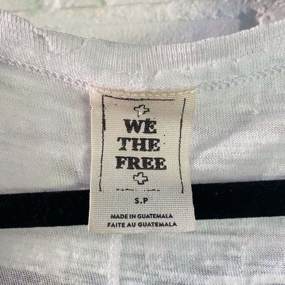 Free People Distressed White V-Neck Tee - Picture 2 of 2